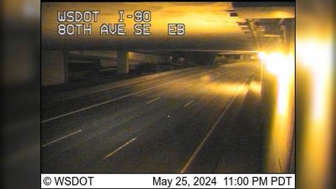 Traffic Cam Beaumont: I-90 at MP 7: 80th Ave SE Eastbound