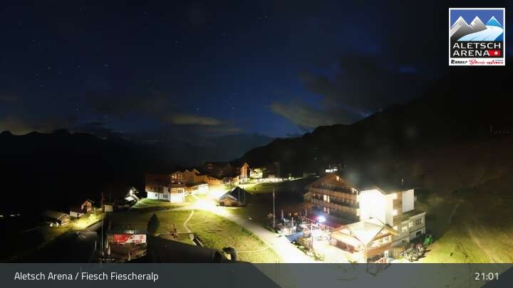 Fiesch › Südwesten: Schweizer Skischule Fiesch - Ferienwohnung Nowak Chalet Fiescheralp Adlerhorst Kühboden