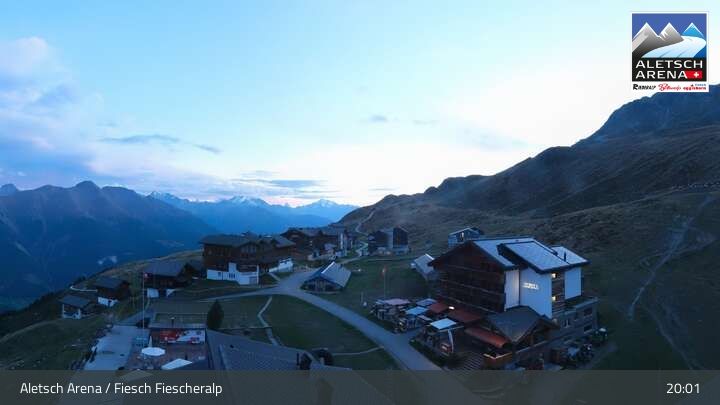 Fiesch › Südwesten: Schweizer Skischule Fiesch - Ferienwohnung Nowak Chalet Fiescheralp Adlerhorst Kühboden