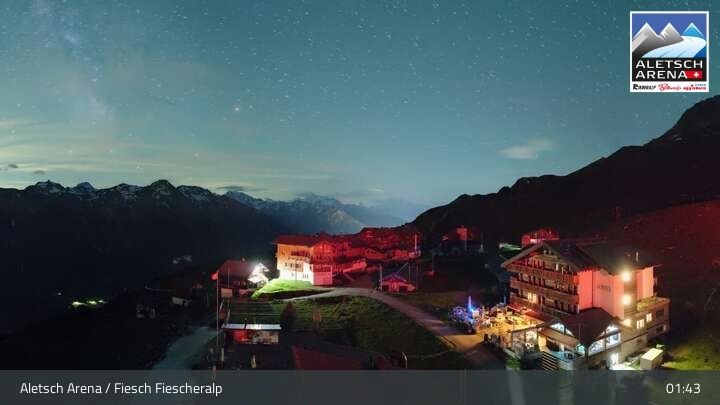 Fiesch › Südwesten: Schweizer Skischule Fiesch - Ferienwohnung Nowak Chalet Fiescheralp Adlerhorst Kühboden