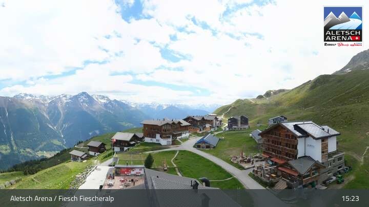 Fiesch › Südwesten: Schweizer Skischule Fiesch - Ferienwohnung Nowak Chalet Fiescheralp Adlerhorst Kühboden