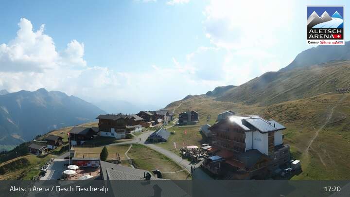 Fiesch › Südwesten: Schweizer Skischule Fiesch - Ferienwohnung Nowak Chalet Fiescheralp Adlerhorst Kühboden