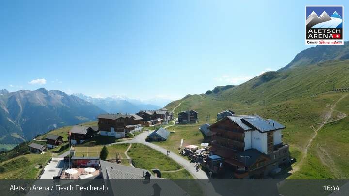 Fiesch › Südwesten: Schweizer Skischule Fiesch - Ferienwohnung Nowak Chalet Fiescheralp Adlerhorst Kühboden