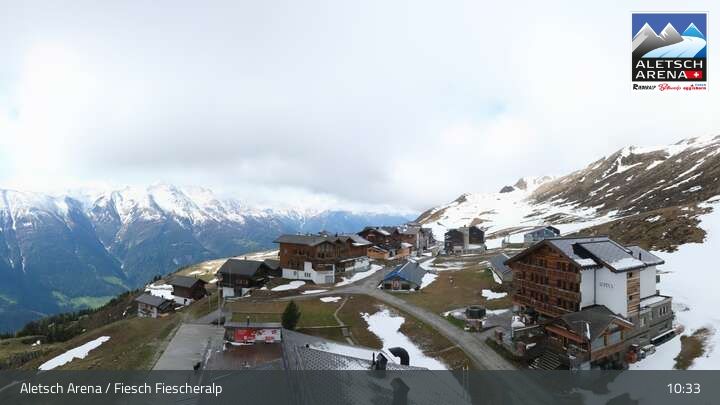Fiesch › Südwesten: Schweizer Skischule Fiesch - Ferienwohnung Nowak Chalet Fiescheralp Adlerhorst Kühboden