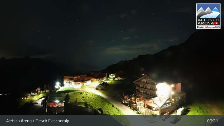 Fiesch › Südwesten: Schweizer Skischule Fiesch - Ferienwohnung Nowak Chalet Fiescheralp Adlerhorst Kühboden