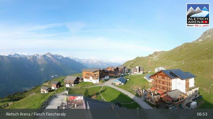 Fiesch › Südwesten: Schweizer Skischule Fiesch - Ferienwohnung Nowak Chalet Fiescheralp Adlerhorst Kühboden
