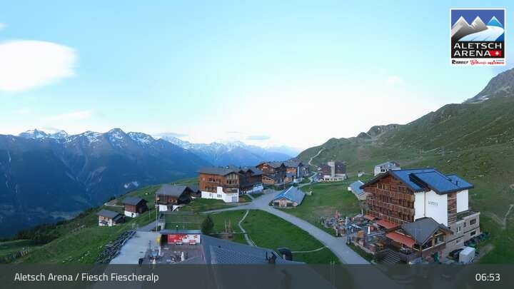 Fiesch › Südwesten: Schweizer Skischule Fiesch - Ferienwohnung Nowak Chalet Fiescheralp Adlerhorst Kühboden