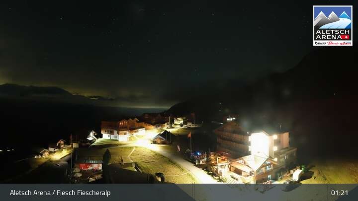 Fiesch › Südwesten: Schweizer Skischule Fiesch - Ferienwohnung Nowak Chalet Fiescheralp Adlerhorst Kühboden
