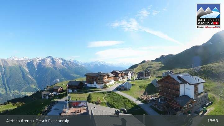 Fiesch › Südwesten: Schweizer Skischule Fiesch - Ferienwohnung Nowak Chalet Fiescheralp Adlerhorst Kühboden