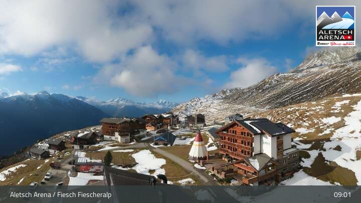 Fiesch › Südwesten: Schweizer Skischule Fiesch - Ferienwohnung Nowak Chalet Fiescheralp Adlerhorst Kühboden