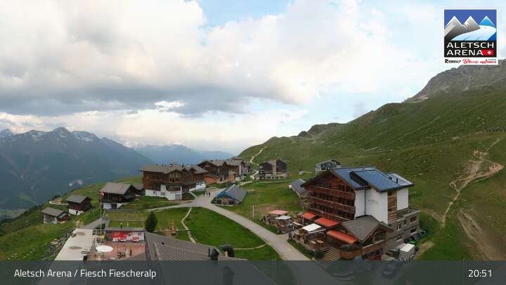 Fiesch › Südwesten: Schweizer Skischule Fiesch - Ferienwohnung Nowak Chalet Fiescheralp Adlerhorst Kühboden