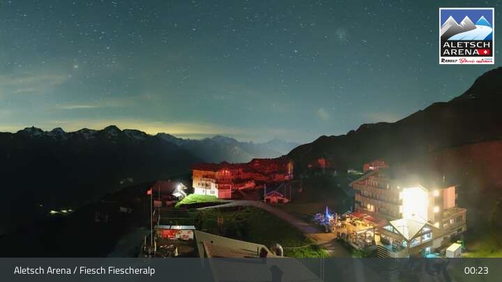 Fiesch › Südwesten: Schweizer Skischule Fiesch - Ferienwohnung Nowak Chalet Fiescheralp Adlerhorst Kühboden