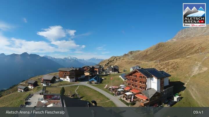 Fiesch › Südwesten: Schweizer Skischule Fiesch - Ferienwohnung Nowak Chalet Fiescheralp Adlerhorst Kühboden