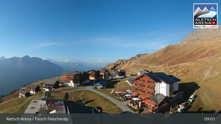 Fiesch › Südwesten: Schweizer Skischule Fiesch - Ferienwohnung Nowak Chalet Fiescheralp Adlerhorst Kühboden