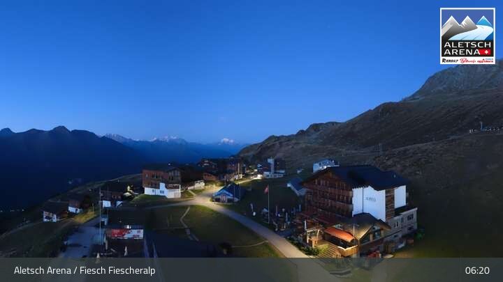 Fiesch › Südwesten: Schweizer Skischule Fiesch - Ferienwohnung Nowak Chalet Fiescheralp Adlerhorst Kühboden