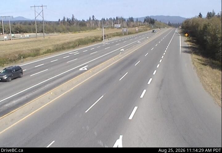 Traffic Cam Campbell River › North: Hwy 19 at Willis Rd, about 2.5 km south of - looking north