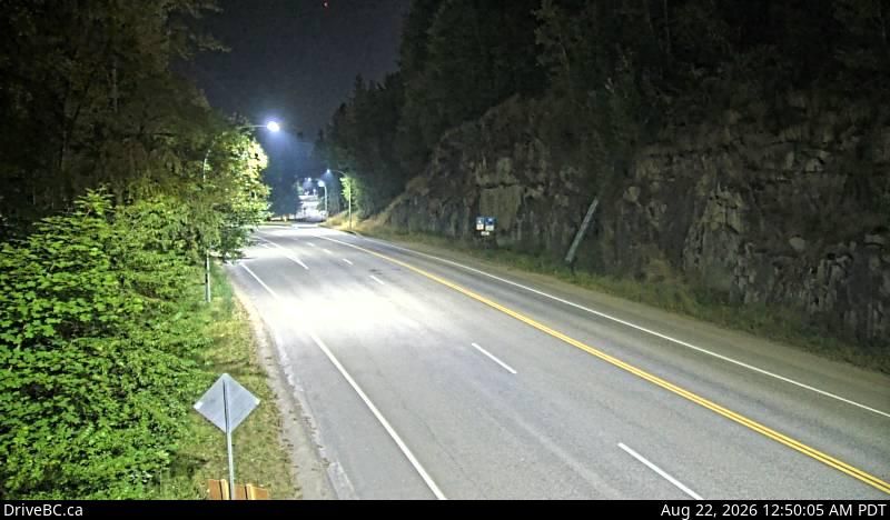 Traffic Cam Gyro › North: Hwy 6 near Hwy 3A and Rosemont/Uphill interchange, looking north
