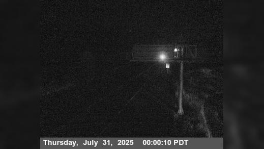 Traffic Cam Upper Lake › East: SR-20 : West Of SR-29 - Looking East (C009)