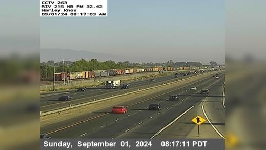 Traffic Cam Val Verde › North: I-215 : (263) Harley Knox