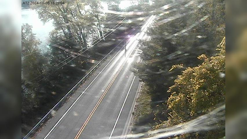 Traffic Cam Greater Napanee: Hwy 33 Approaching Ferry Dock #1 (Adolphustown Side)