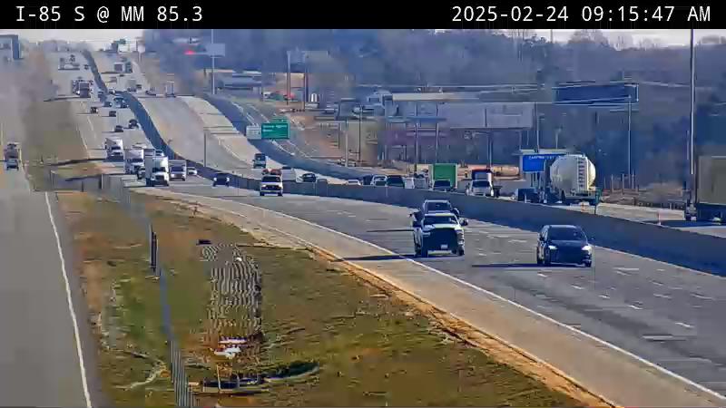 Traffic Cam Macedonia: I-85 S @ MM 85.3