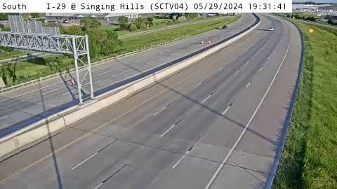 Traffic Cam Sioux City: SC - I-29 @ Singing Hills (04)