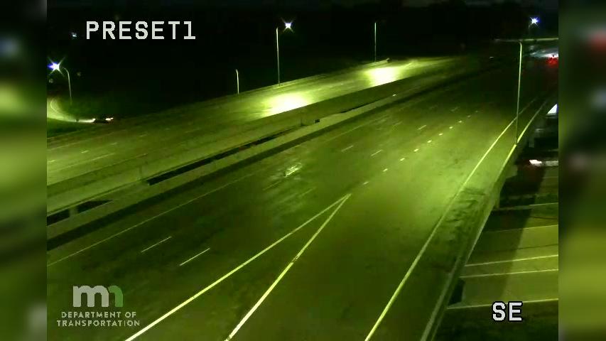 Traffic Cam Eagan: T.H.77 SB @ I-35E