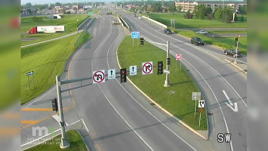 Traffic Cam Moorhead: US 75: T.H.75 NB @ I-94