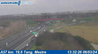 Preview delle webcam di Favaro Veneto: A57 km. 19,6 Tang. Mestre