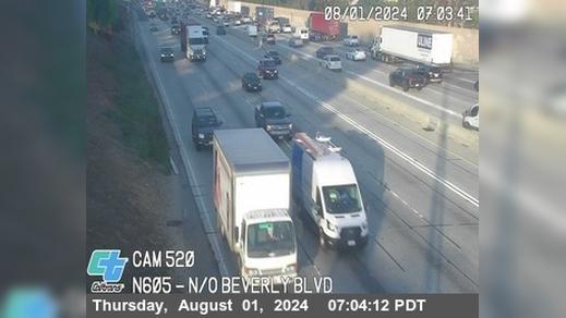 Traffic Cam Pico Rivera › North: I-605 : (520) North of Beverly Blvd