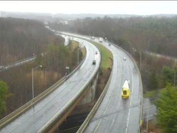 Traffic Cam Berlin › South: RT 9 South Exit 32 On Ramp