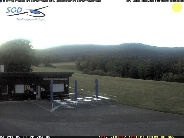 Dittingen › Nordwesten: Gliding Group Dittingen - Feuerstelle Flugplatz Dittingen