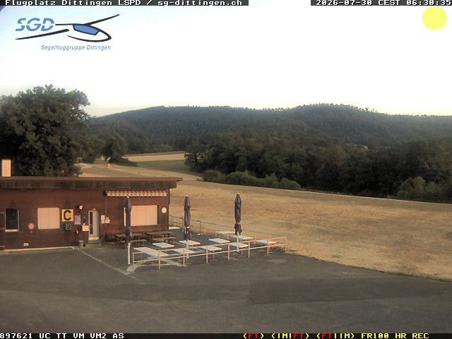 Dittingen › Nordwesten: Gliding Group Dittingen - Feuerstelle Flugplatz Dittingen