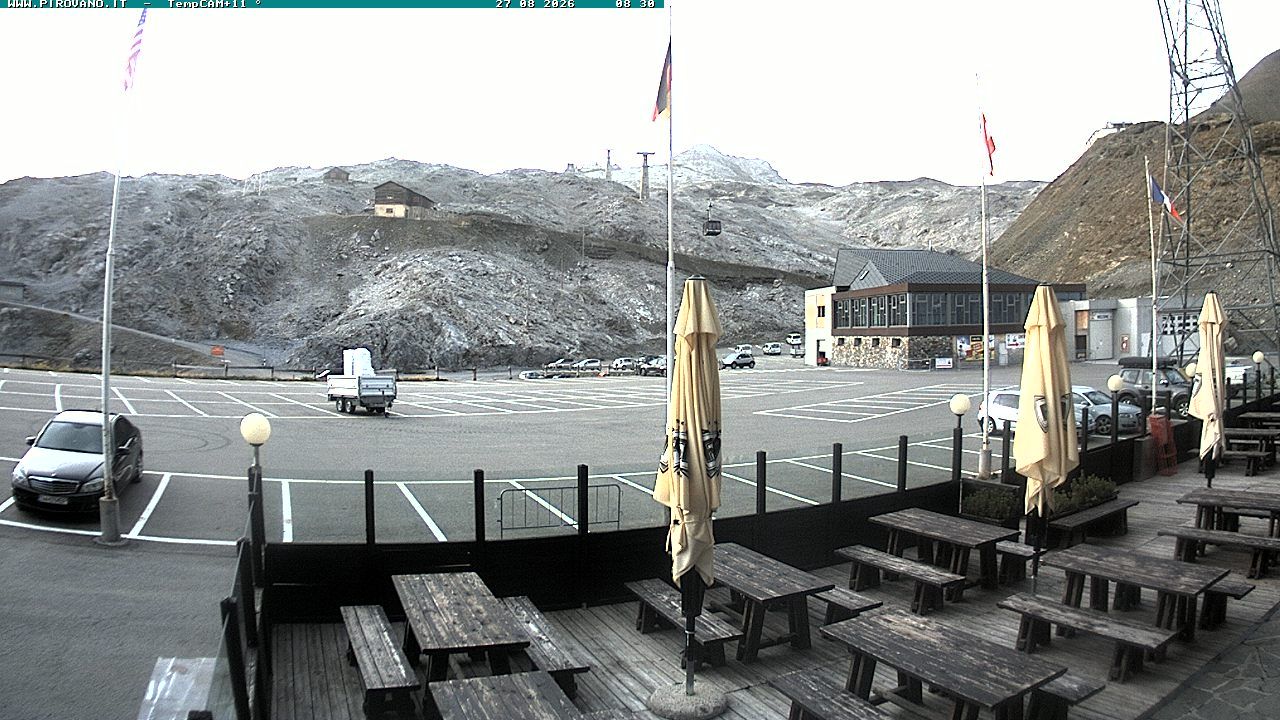Traffic Cam Stilfs - Stelvio: Terrazza Pirovano