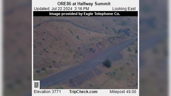 Traffic Cam Halfway › East: OR-86 - Summit, OR: East