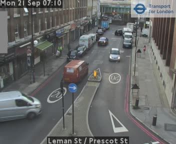 Traffic Cam London: Leman St - Prescot St
