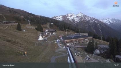 Klosters: Dorf - Madrisaland