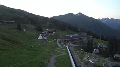 Klosters: Dorf - Madrisaland