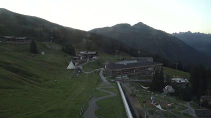 Klosters: Dorf - Madrisaland