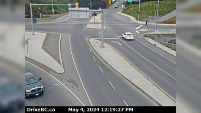 Daylight webcam view from Marigold › West: Vancouver Island, Hwy 1, at Admirals Rd − McKenzie Ave, looking west