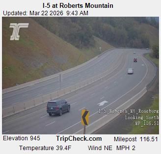 Traffic Cam Round Prairie: I-5 at Roberts Mountain