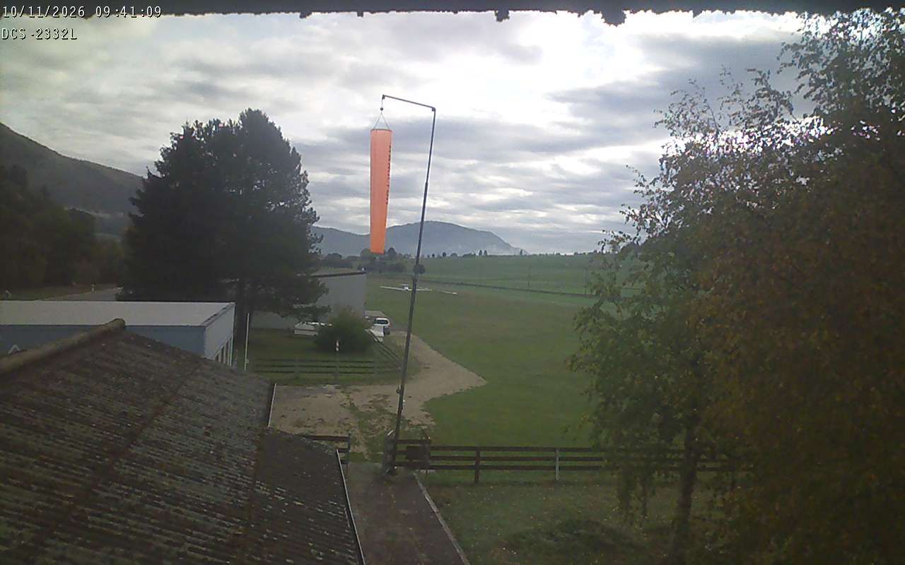 Courtelary › Südosten: Bern, Schweiz: Piste 24