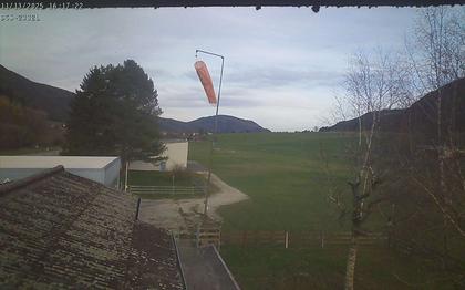 Courtelary › Süd-Ost: Piste 24