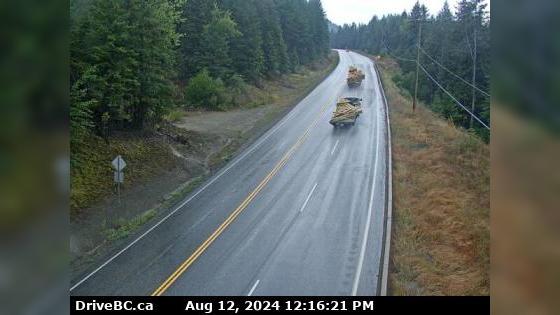 Traffic Cam Lumby › West: Hwy 6, Shuswap Hill west of Cherryville, looking west