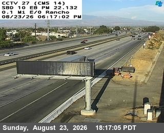 Traffic Cam Colton › East: I-10 : (27) East of Rancho