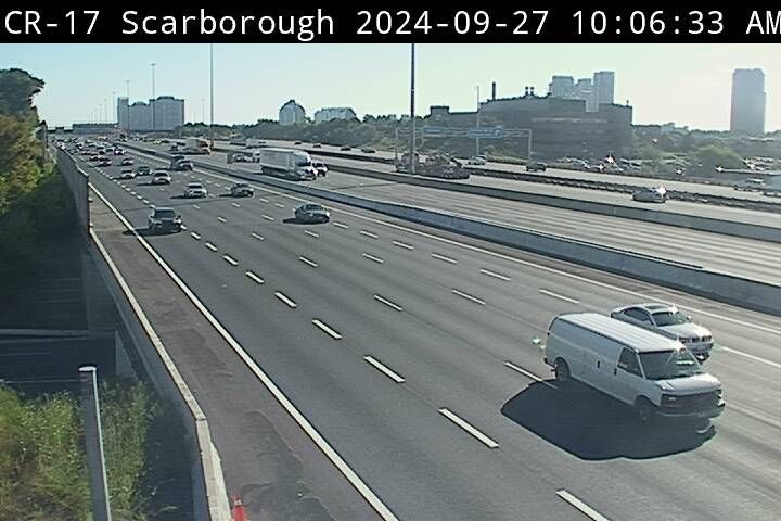Traffic Cam Scarborough: Highway 401 near Midland Ave