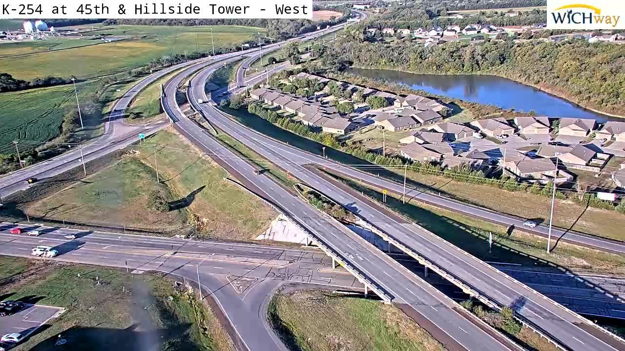 Traffic Cam Arthur Heights: K-254 at 45th & Hillside Tower