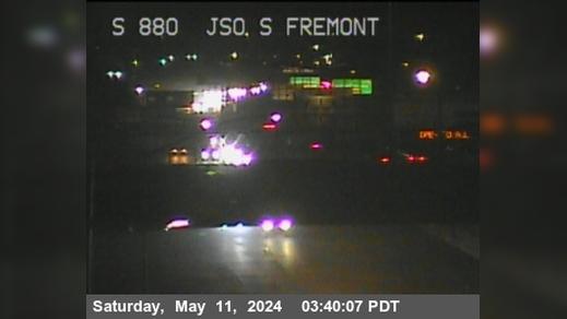 Traffic Cam Warm Springs District › South: TVB03 -- I-880 : AT JSO S FREMONT
