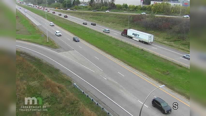 Traffic Cam Oakdale: I-694: I-694 NB @ 10th St