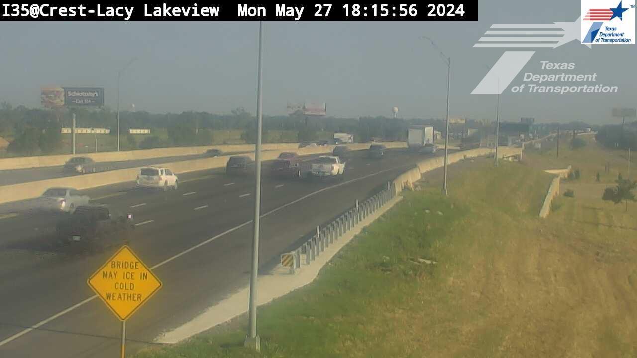 Traffic Cam Lacy-Lakeview › North: I35@Crest-Lacy Lakeview